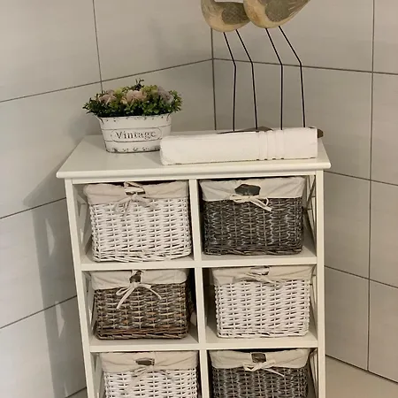 Kunigiskiu Whitehouse Palanga