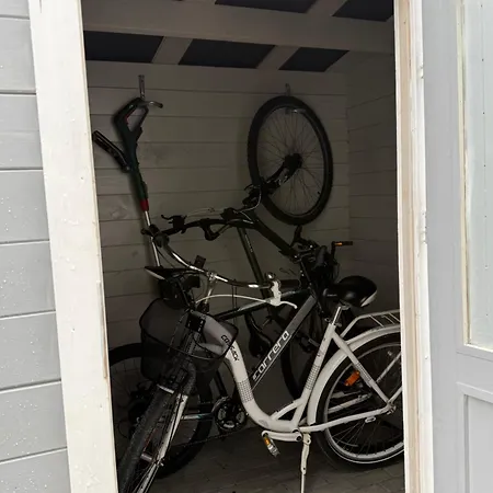 Kunigiskiu Whitehouse Apartamento