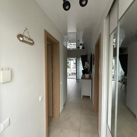 Kunigiskiu Whitehouse Palanga