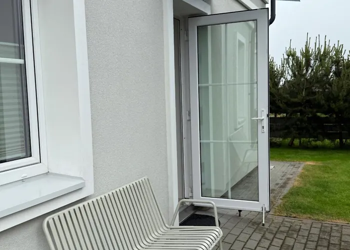 Kunigiskiu Whitehouse